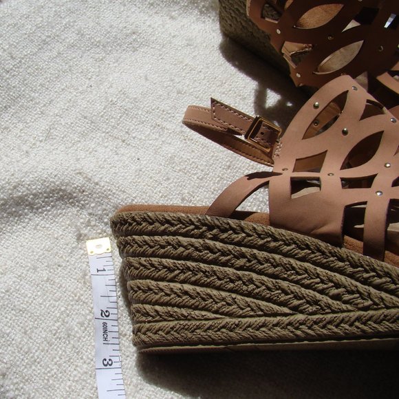 Franco Sarto Vegan leather tan wedge sandals, size 11 - Picture 3 of 6
